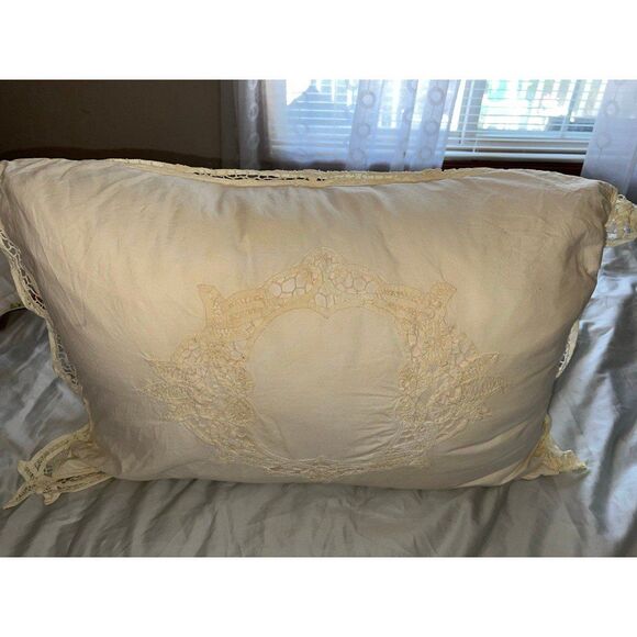 Vintage crochet boho cottage accent pillow pillowcase lot, farmhouse bedding - Picture 5 of 12